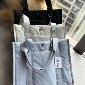 Lululemon 1:1 Tote Bag